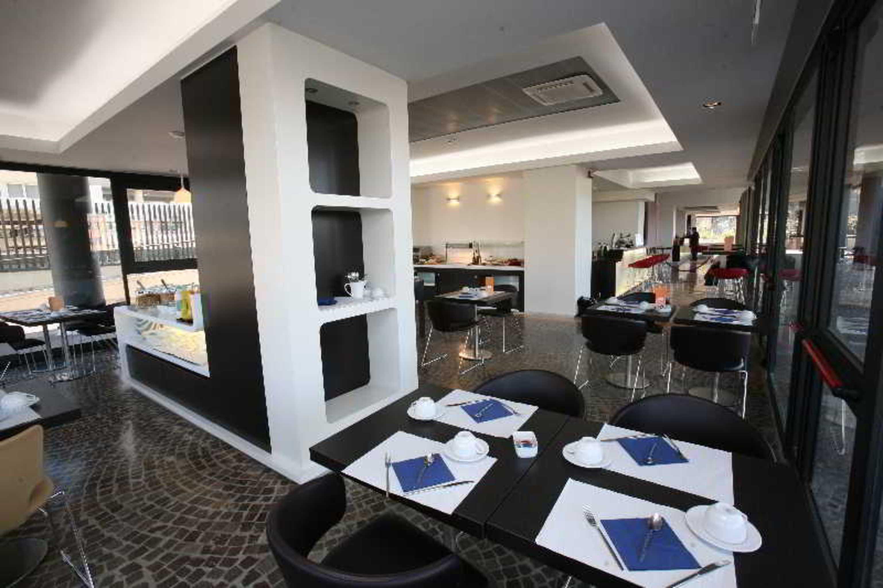 Sotel Nomentana Roma Esterno foto